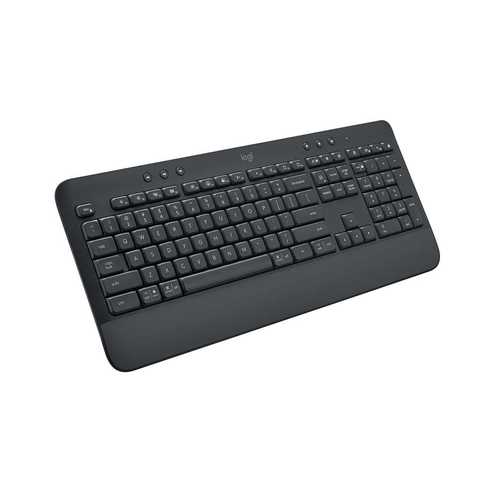 Logitech Signature K650 Wireless Keyboard with Palm Rest type in comfort